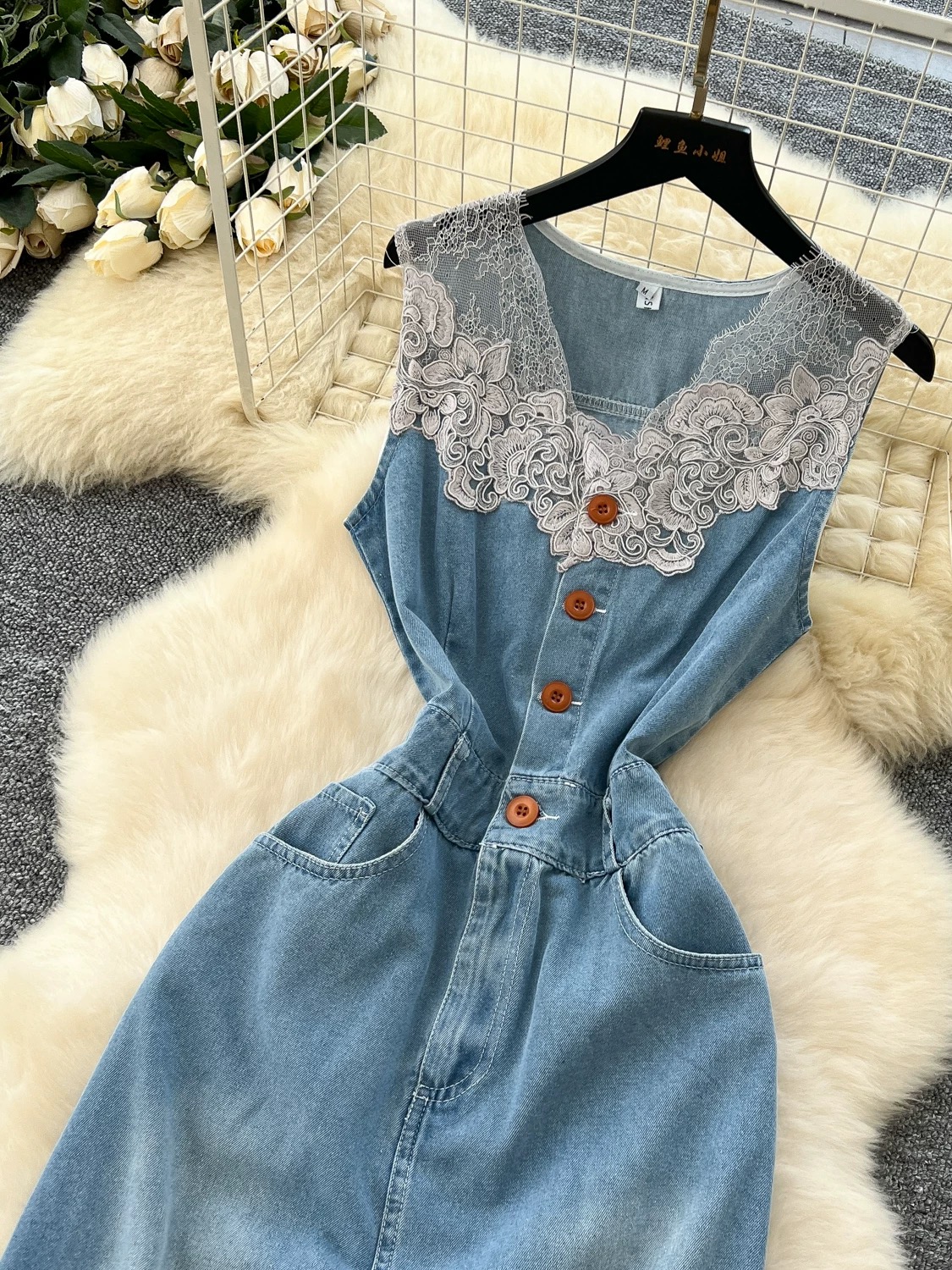 No one like me dress DD42 images